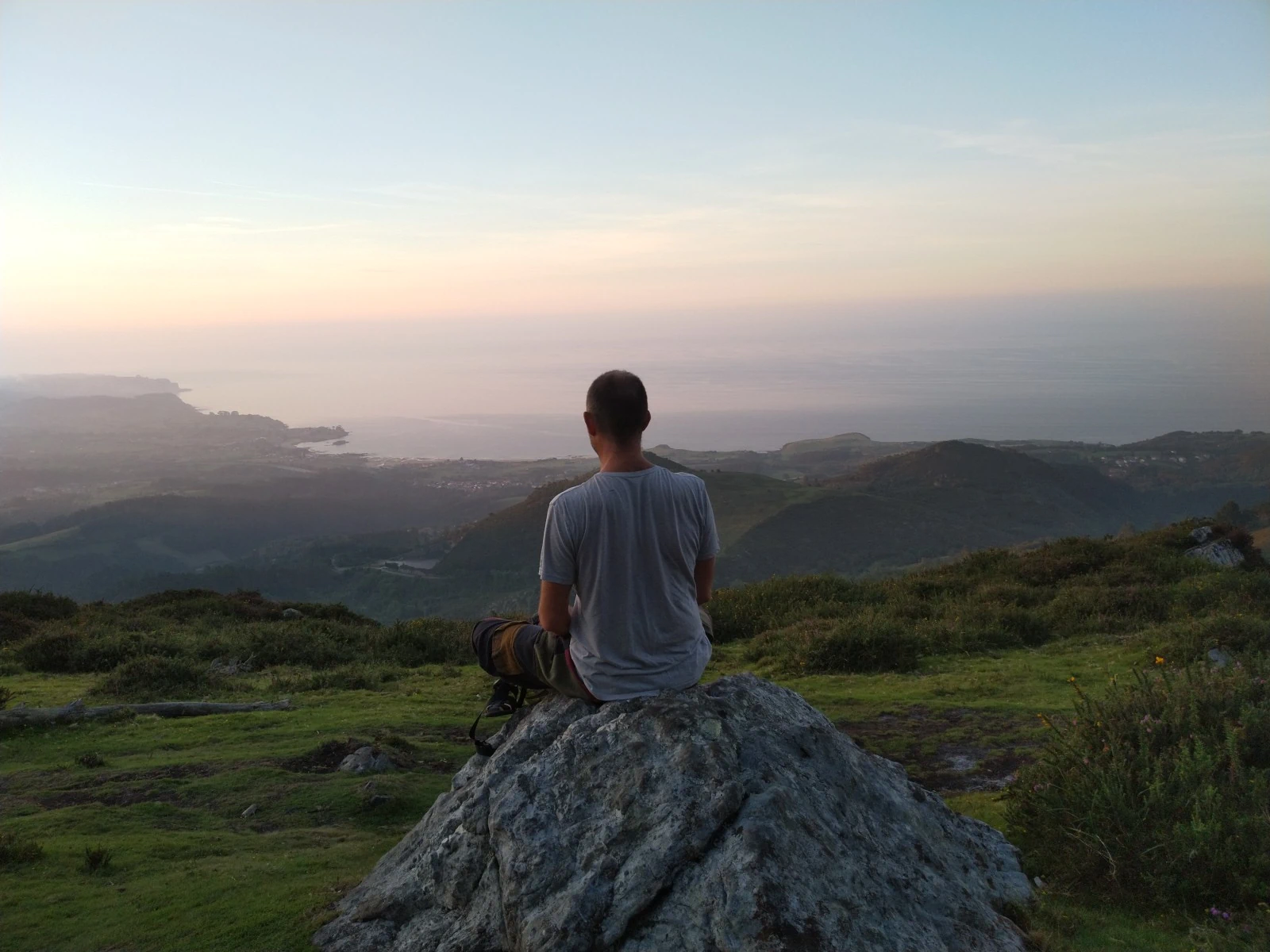 soy cyril yoga triskel